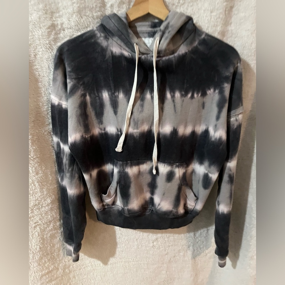 Lucky Brand Hoodie Length To The Waist Flattering Lucky Brand Hoodie Length To The Waist Flattering